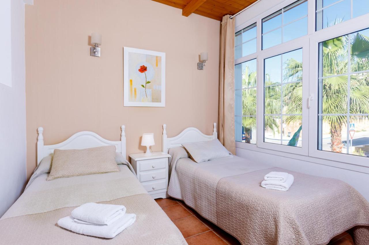 At Almoraide Rooms Suites (Adults Only) Nerja Ngoại thất bức ảnh